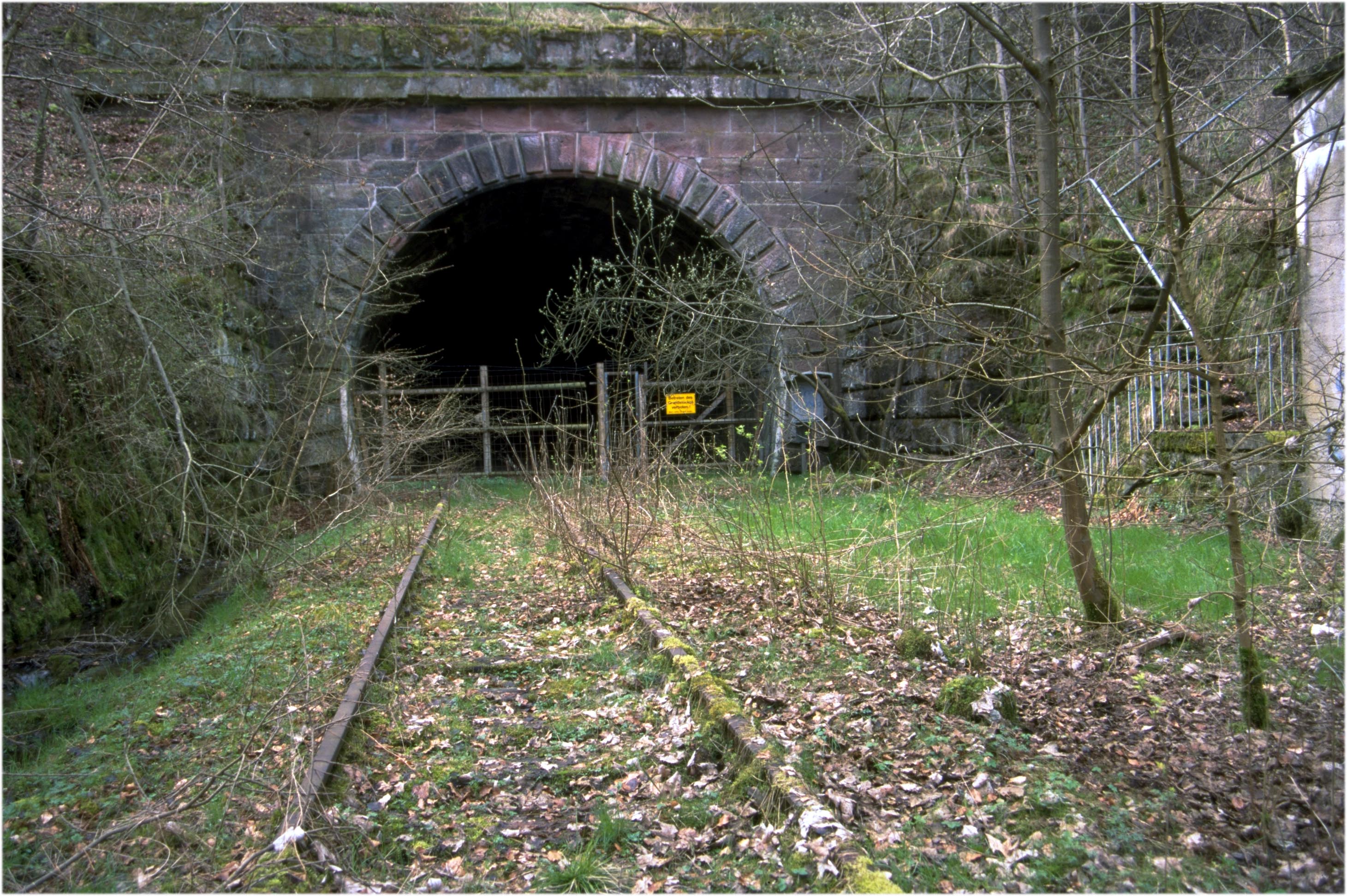 Forsttunnel Ostseite